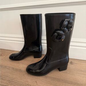 CHANEL rain boots